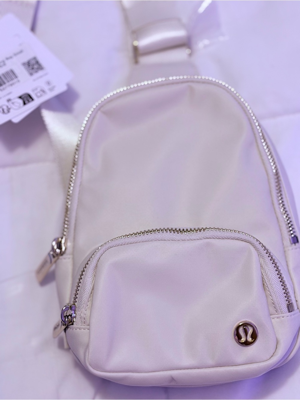 LULULEMON Atletica Women's Small Sling Bag in Light Cream